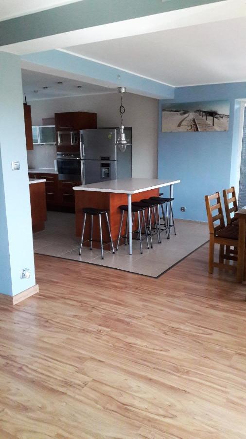 Villa U Przyjaciol Rewa Eksteriør billede